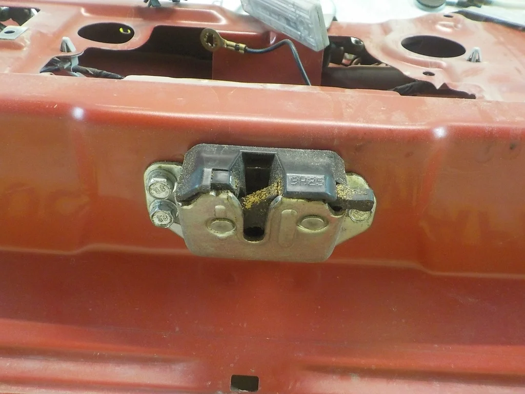 Замок багажника Chevrolet Aveo I рестайлинг (2006—2012)