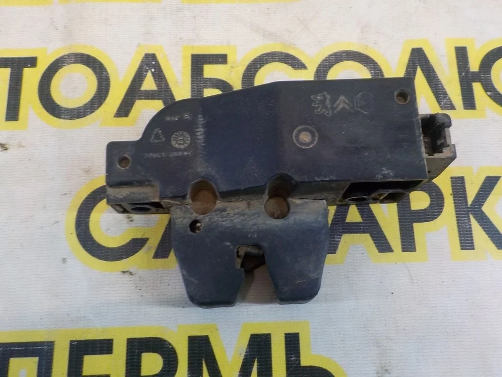 Замок багажника Peugeot 307 3C (2001—2005)