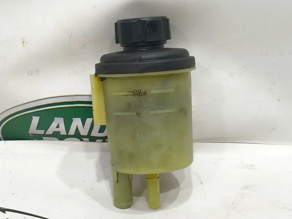 Бачок ГУР Volvo S60 S80 XC70 V60 LR Freelander 2 S60 II рестайлинг (2013—2018)