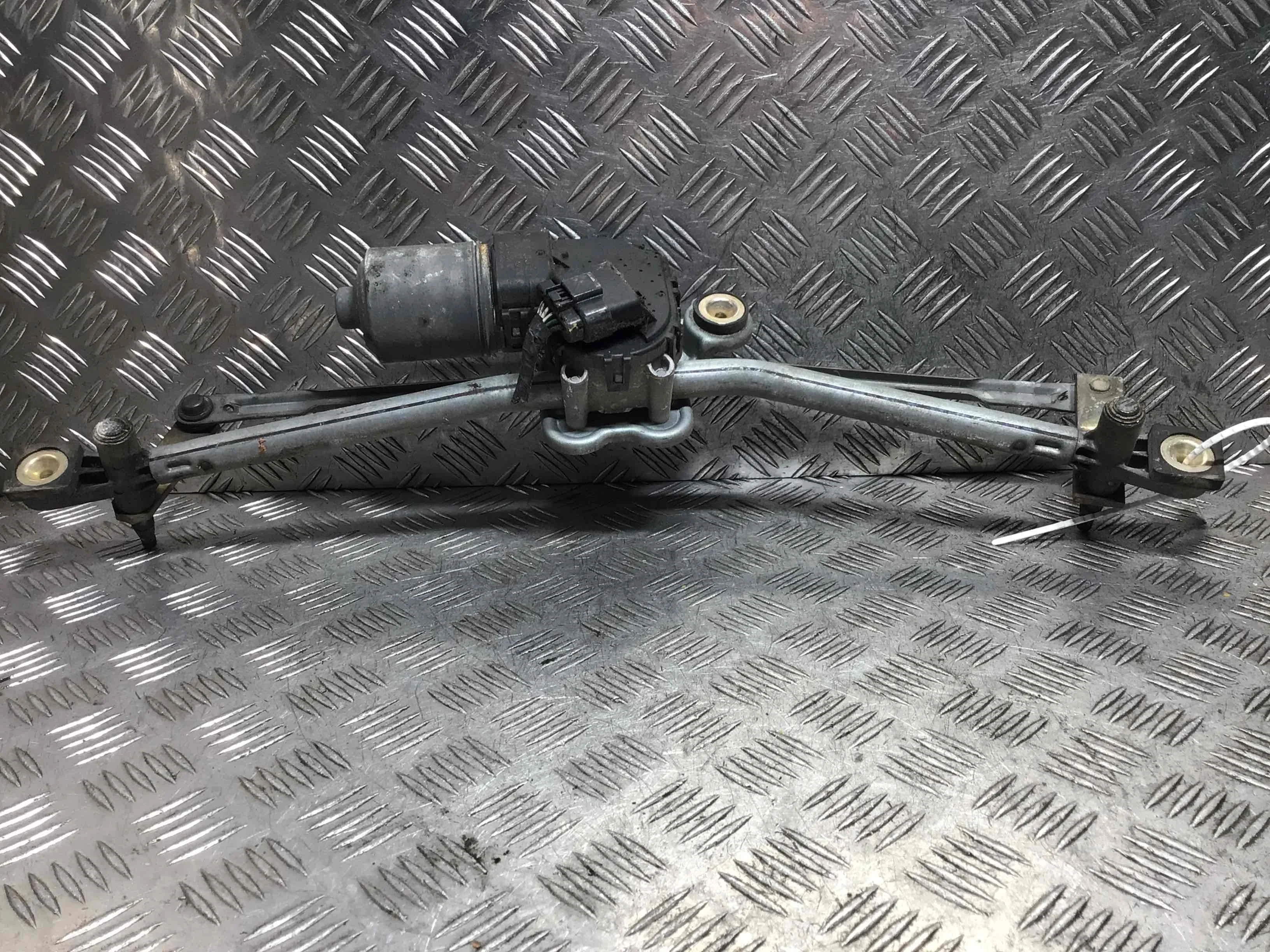 Механизм стеклоочистителя (трапеция дворников) Ford Mondeo Mondeo III 2000 - 2003 бензин 1.8 i Механика Универсал