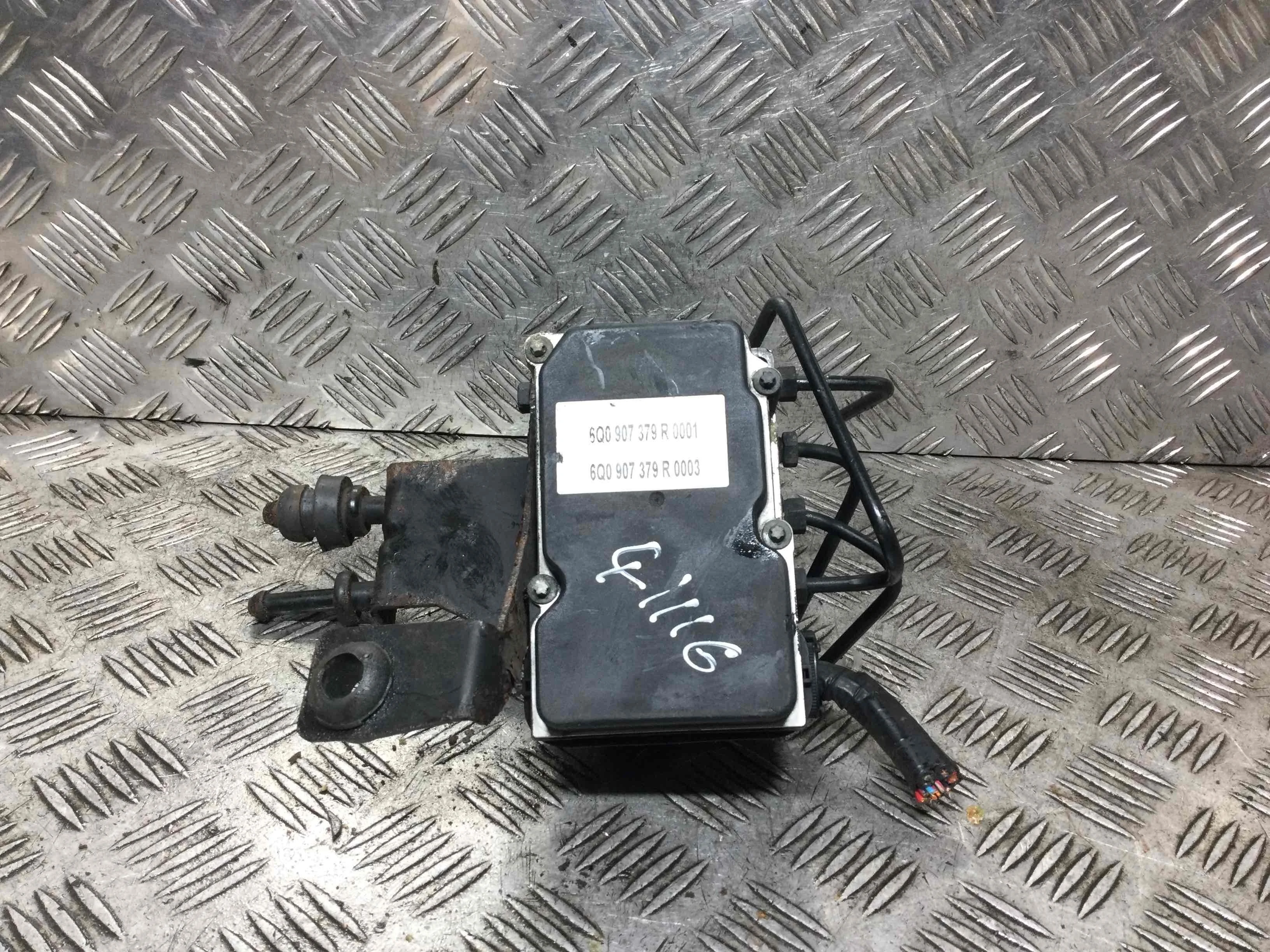 Блок ABS SEAT Ibiza 3 поколение (2001-2006) бензин 1.4 i Механика Х/б