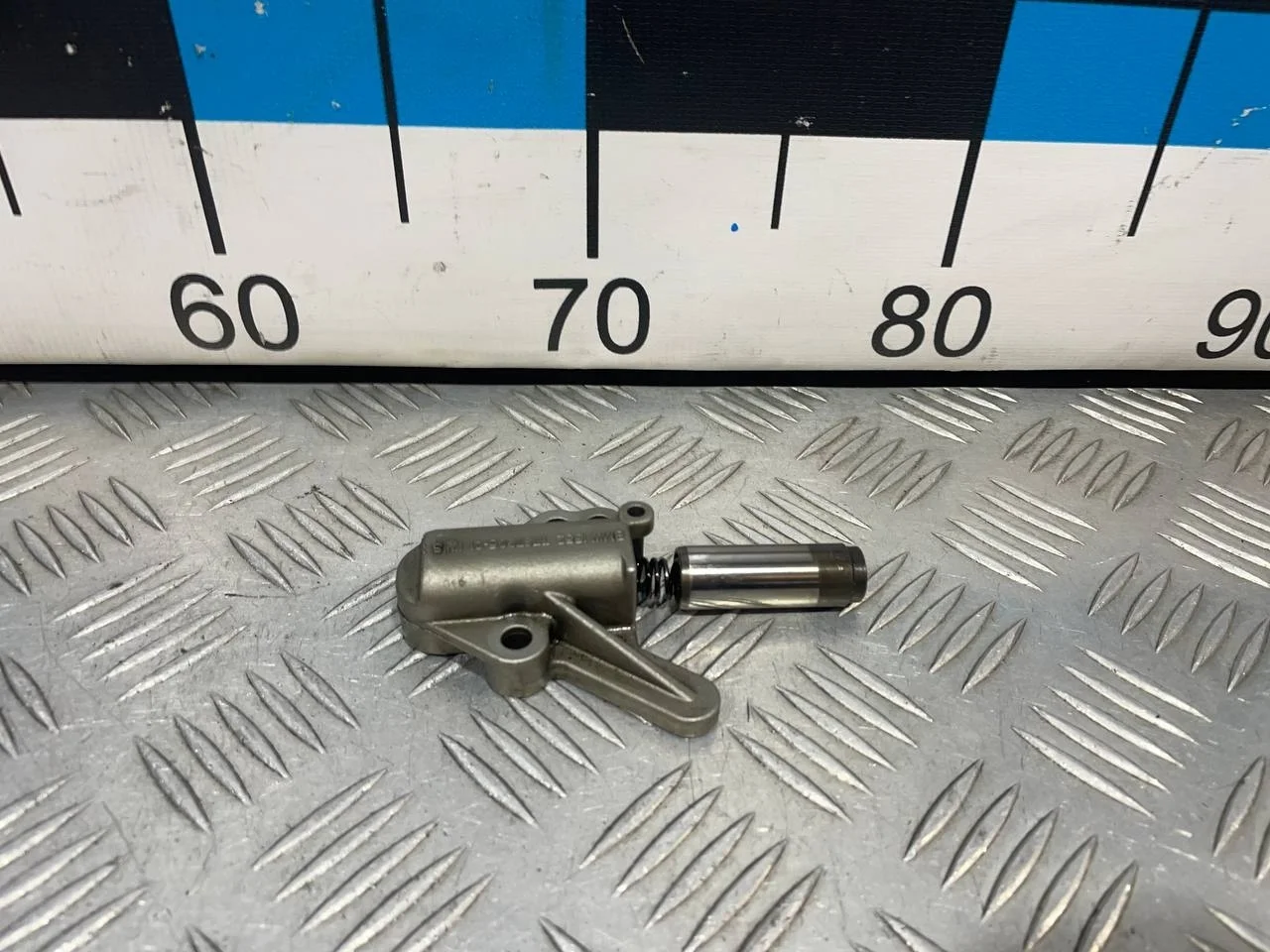 [Б/У] Натяжитель цепи [Код: 00628938 ]