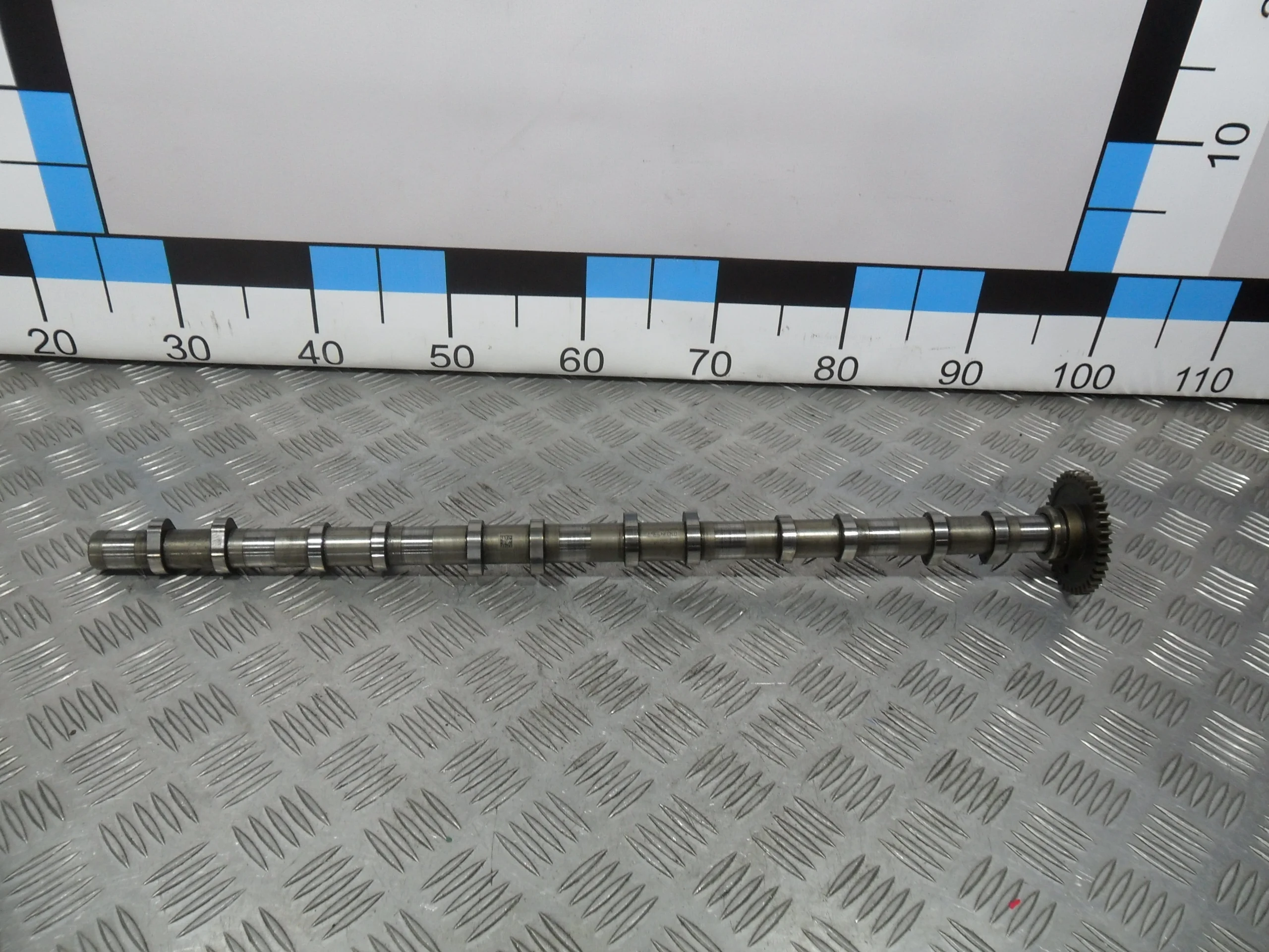 [Б/У] Распредвал выпускной BMW N57 [Код: 00369719 ]