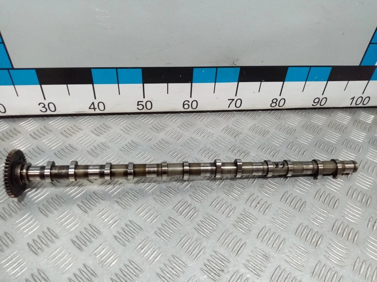 [Б/У] Распредвал выпускной BMW N57 - (Состояние: незначительные потертости) [ХОРОШЕЕ] [Код: 00633628 ]