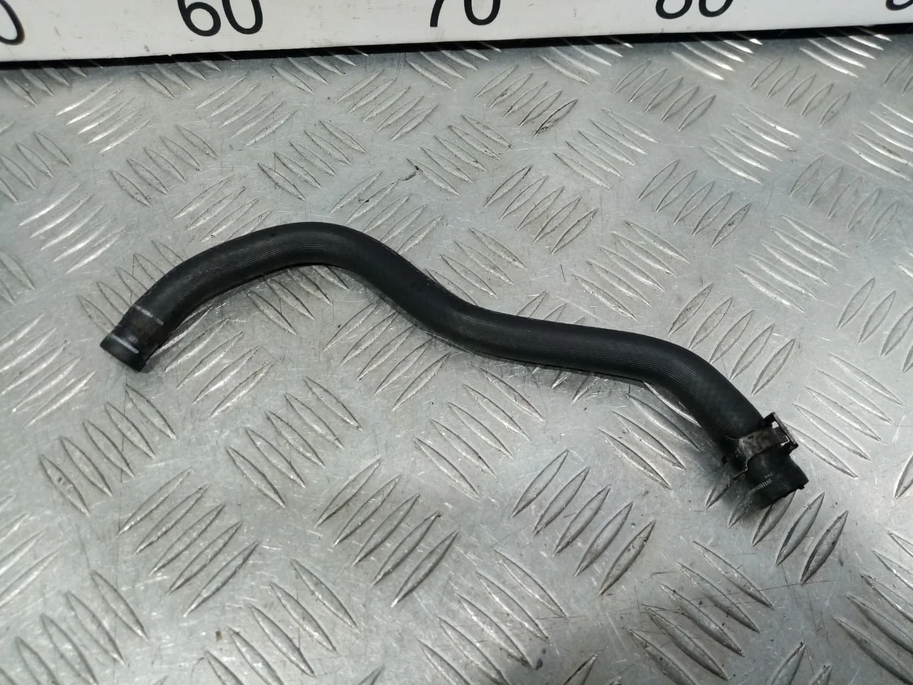 [Б/У] Шланг вентиляции картерных газов [Код: 00633553 ]