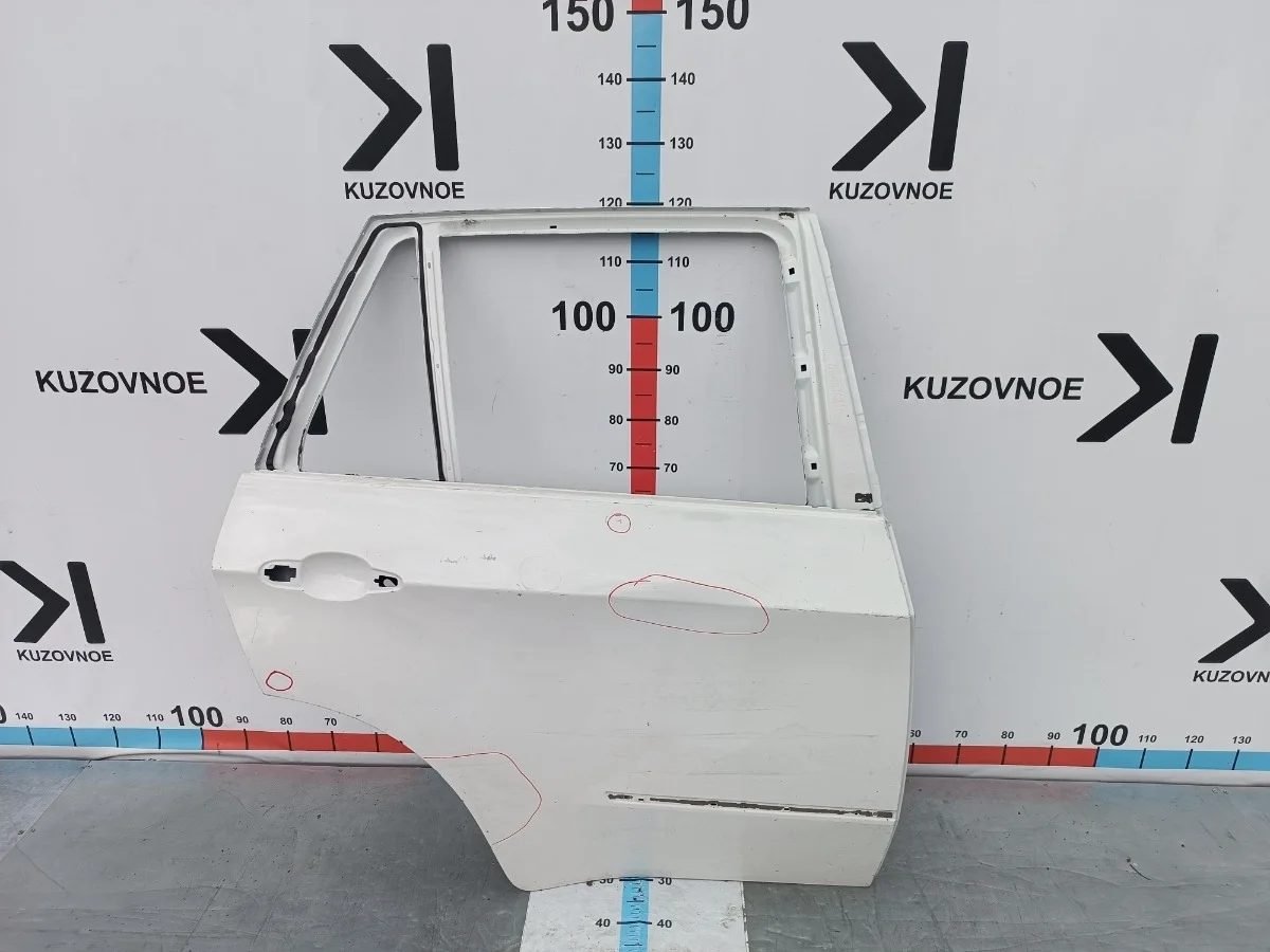 Дверь BMW X5 2006-2013 E70