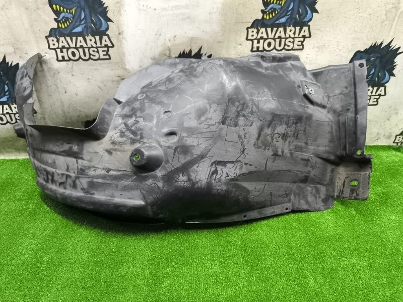 Подкрылок передний левый BMW 3 2009 51717059377 E91 N46B20BD, задний