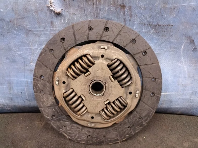 Диск сцепления Volkswagen Jetta 5 2008 036141032H 1K2 1.6 BSE