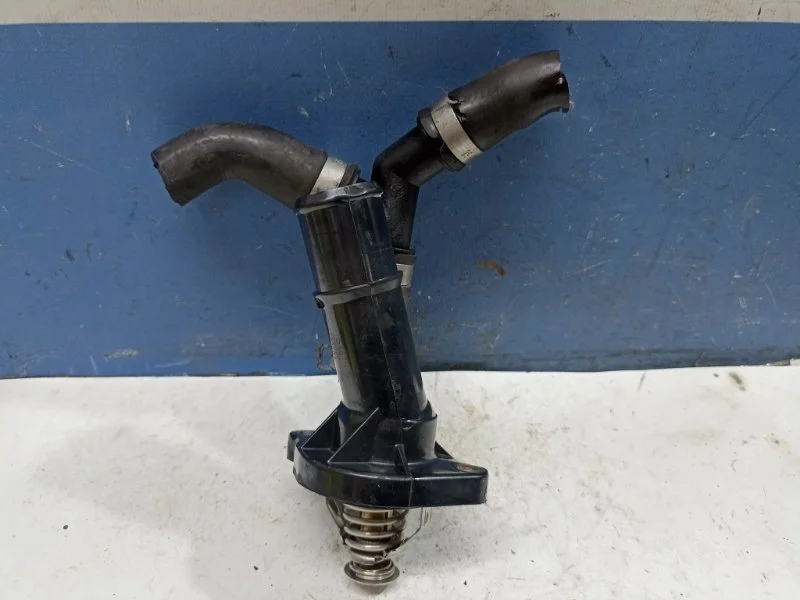 Корпус термостата Ford Focus 2 2008 1566316 1.8 QQDB