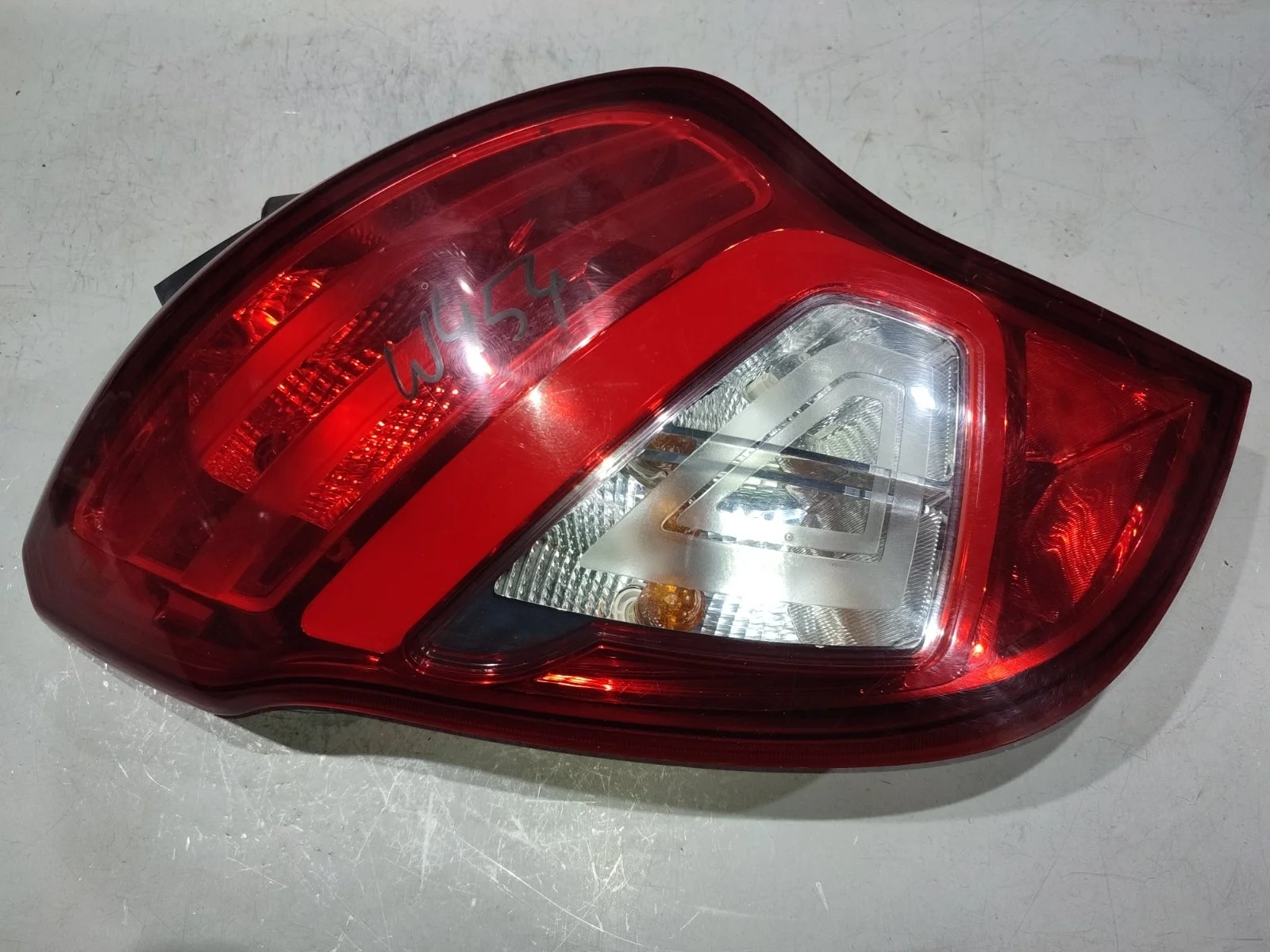 Фонарь SsangYong Actyon 2014 C200