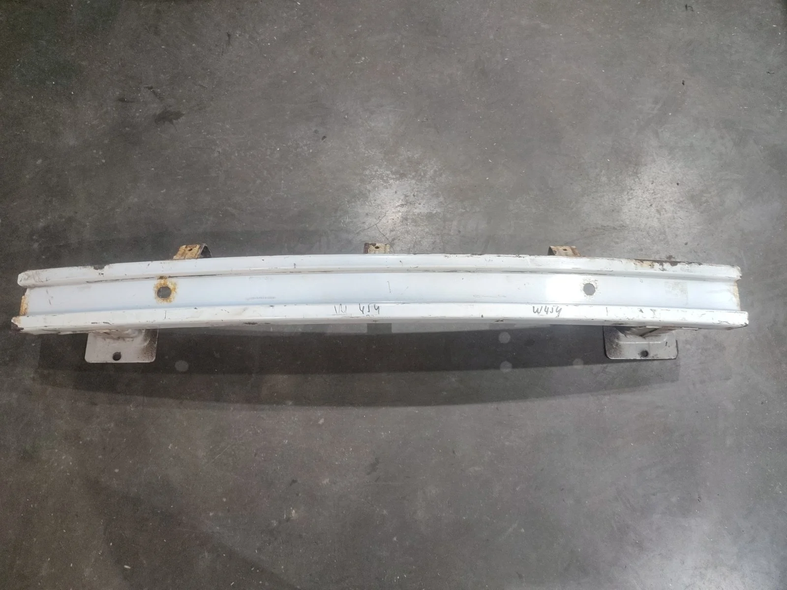 Усилитель бампера SsangYong Actyon 2014 C200