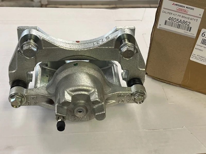 СУППОРТ ТОРМОЗНОЙ Mitsubishi Asx 2012 2013 2014 2015 2016 2017 2018 2019 2020 4605A862 GA, передний правый