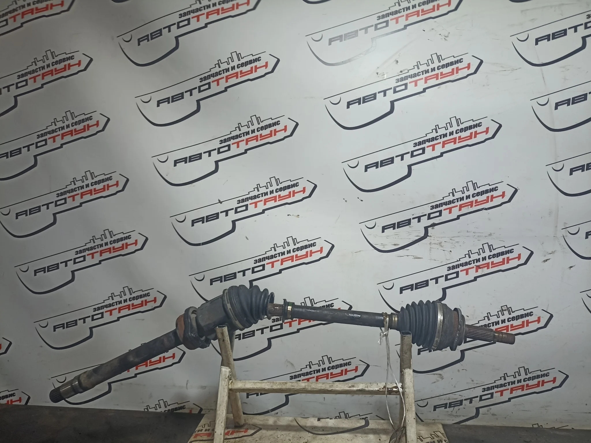 ПРИВОД TOYOTA ПЕРЕД ПРАВО 4341042140 F2015