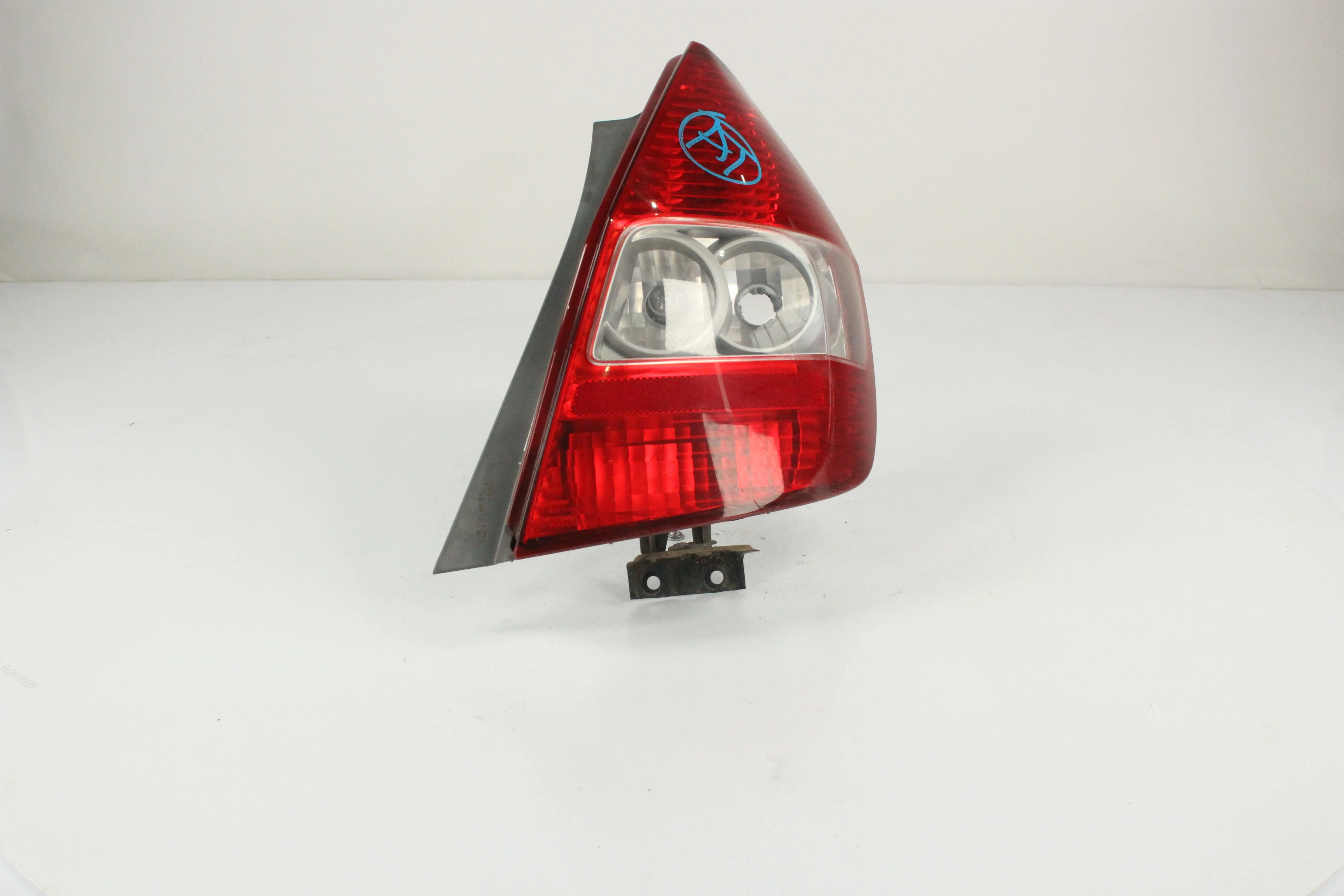 ФОНАРЬ HONDA ПРАВО 33501SAA003 QA5363