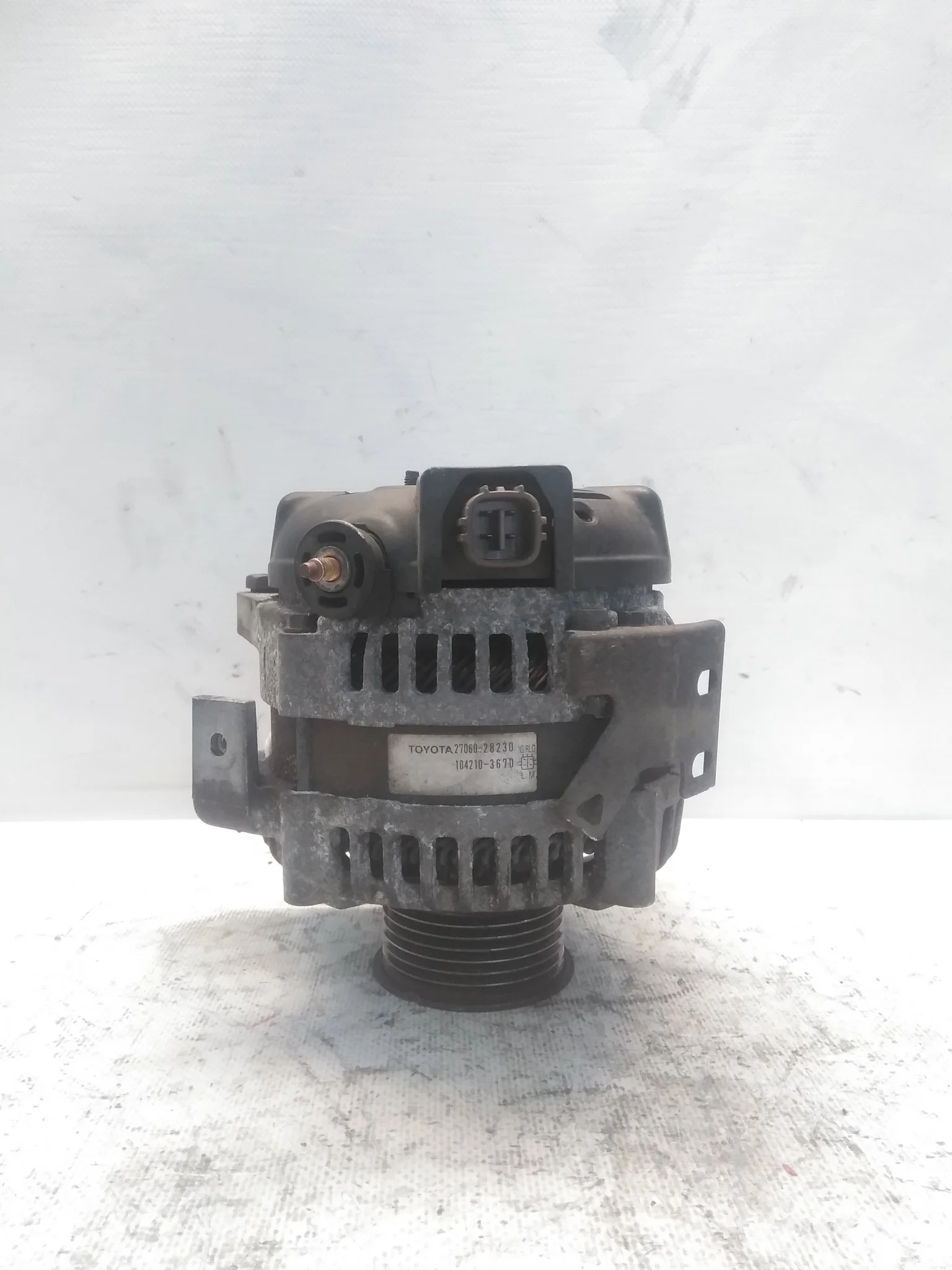 ГЕНЕРАТОР TOYOTA 2706028230 D4116