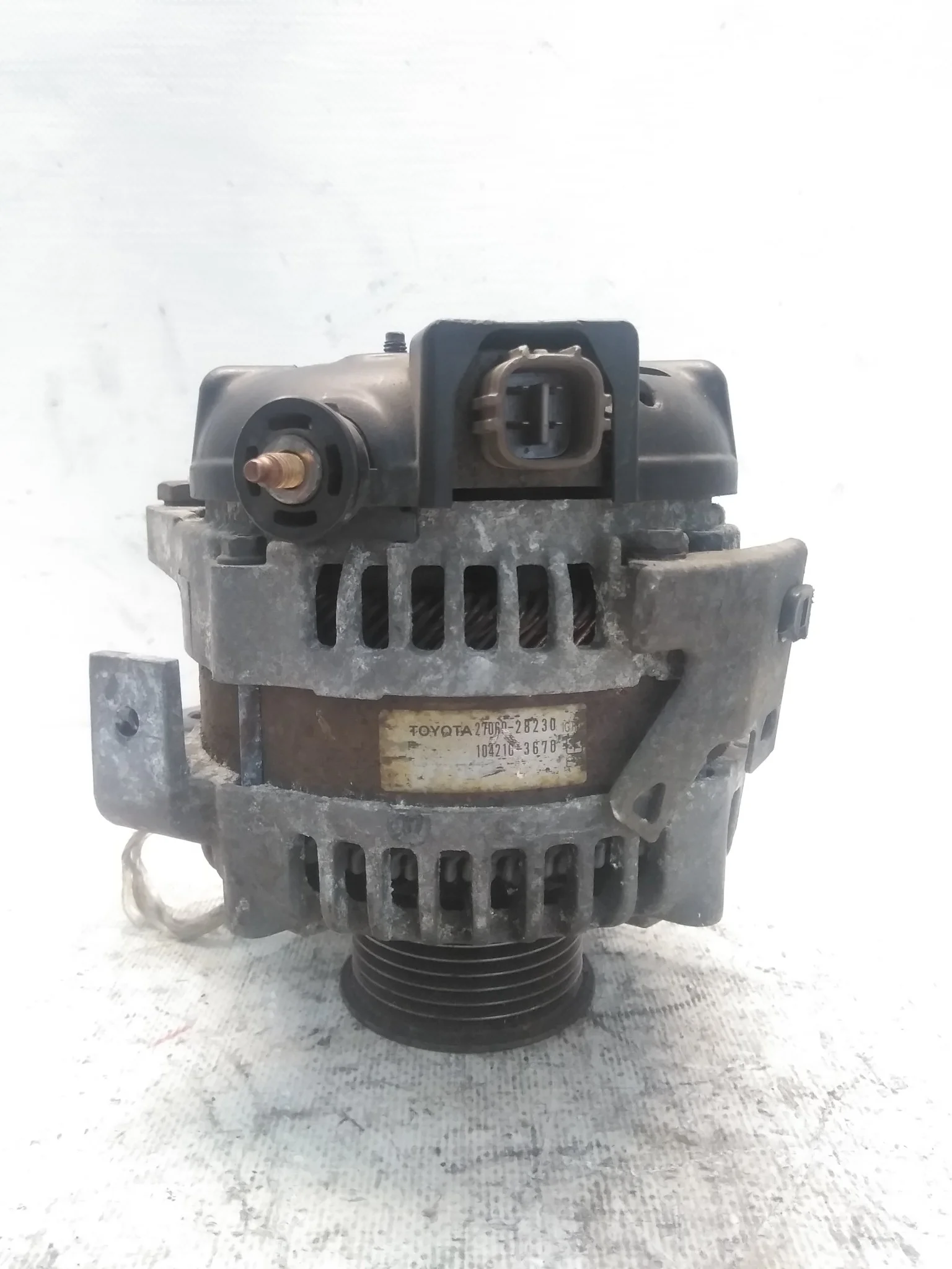 ГЕНЕРАТОР TOYOTA 2706028230 D4120