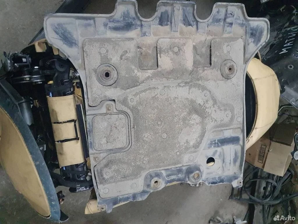 Защита антигравийная Toyota Land Cruiser 200 (2007—2012)