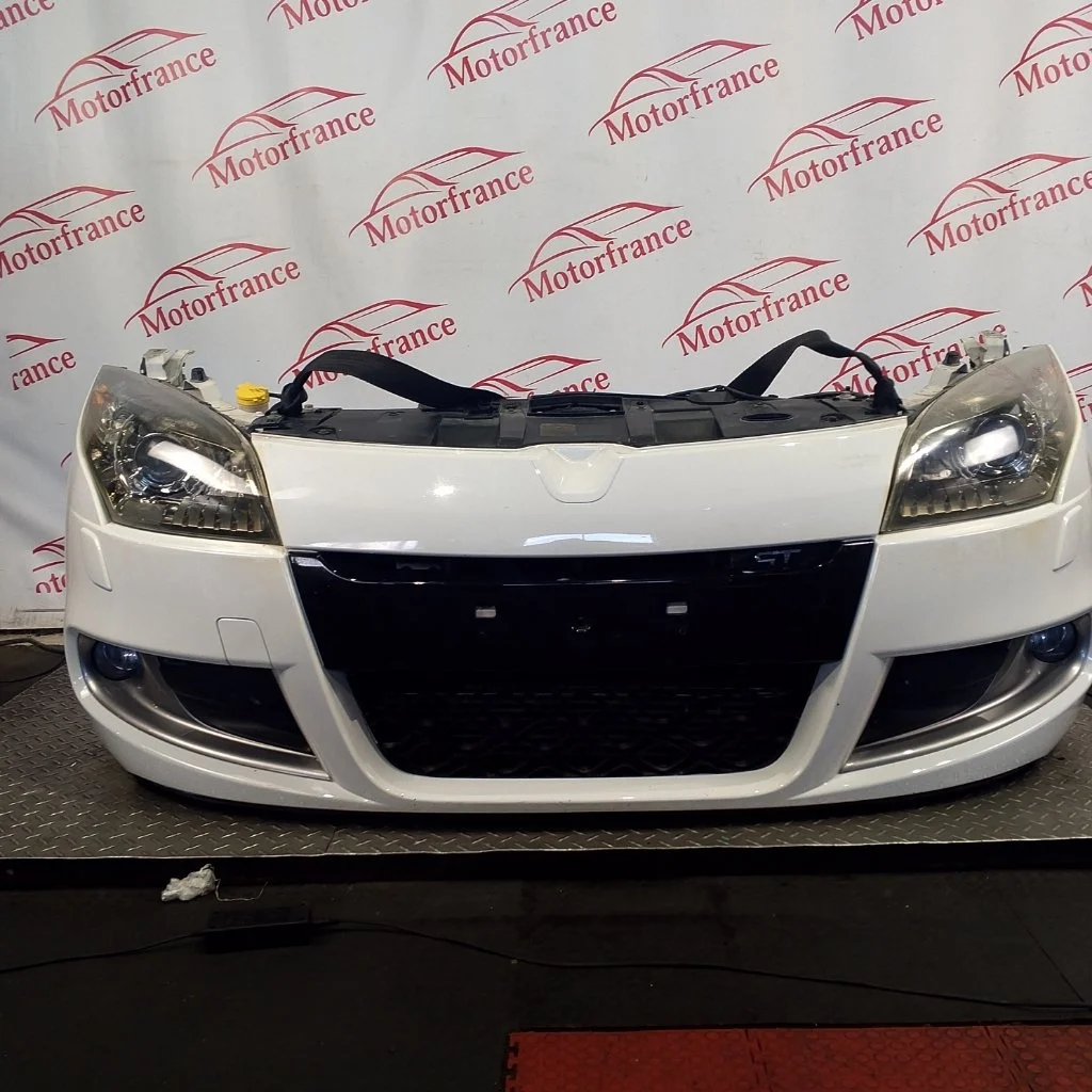 Ноускат / Nose cut Renault Megane 2012 641010720R 3 1.5 DCI K9K