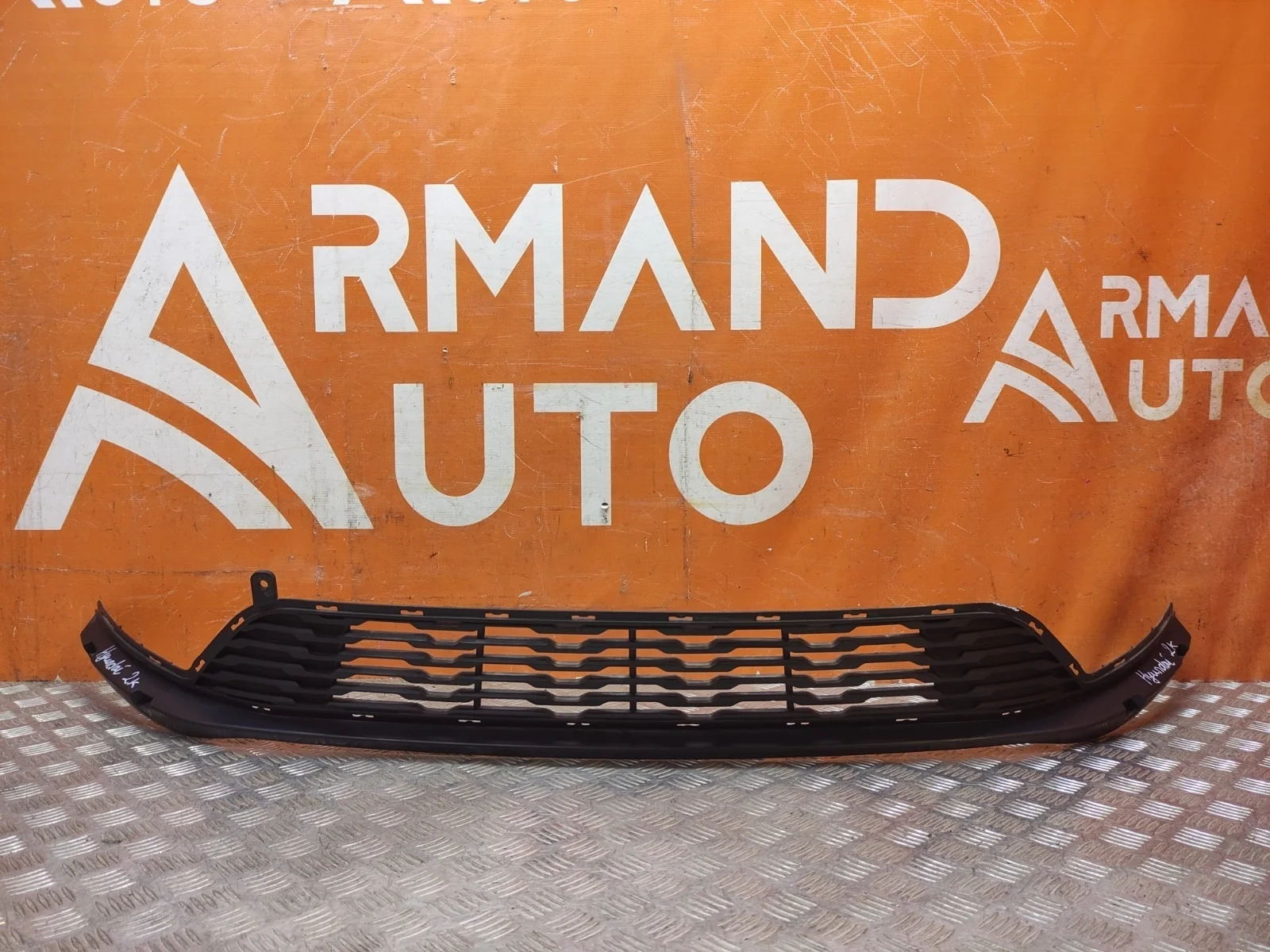 Решетка бампера Kia Rio 2011-2015 3 QB