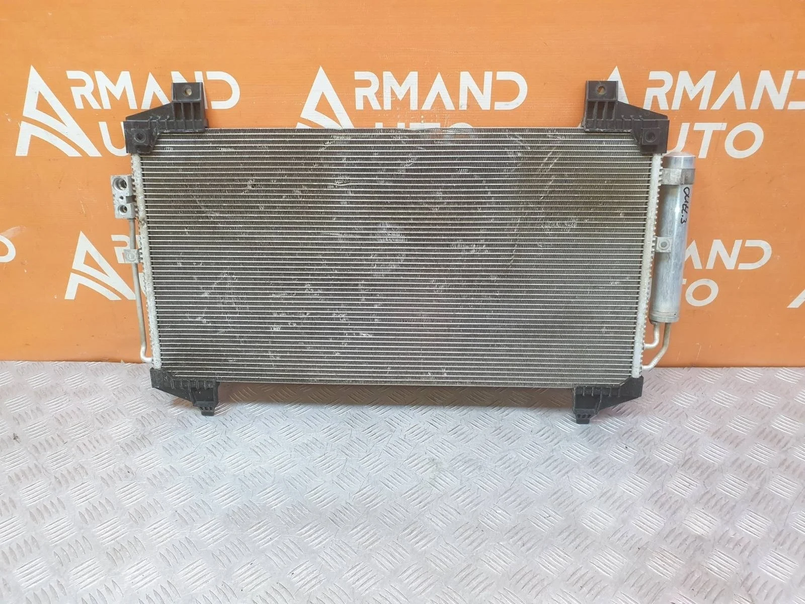 Радиатор кондиционера Mitsubishi Outlander 2012-нв 3