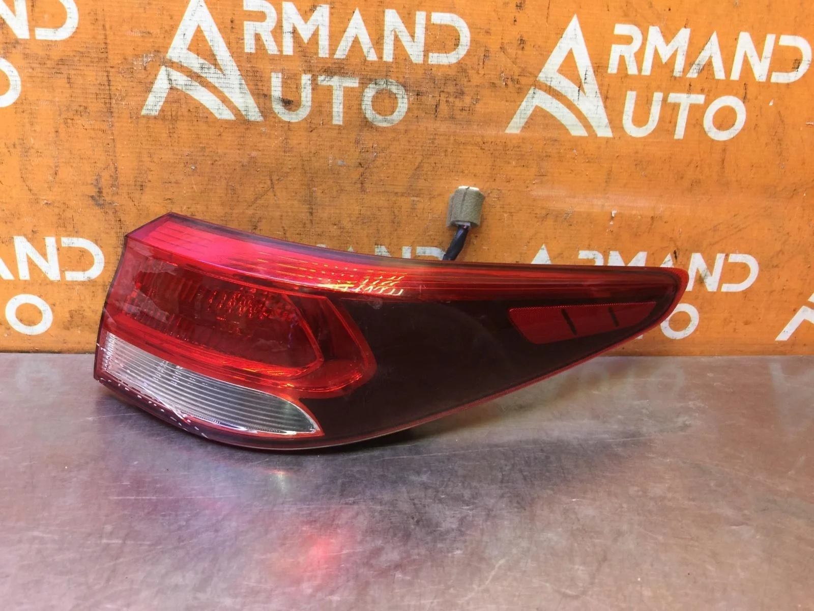 Фонарь внешний Kia Rio 2017-2020 4 FB