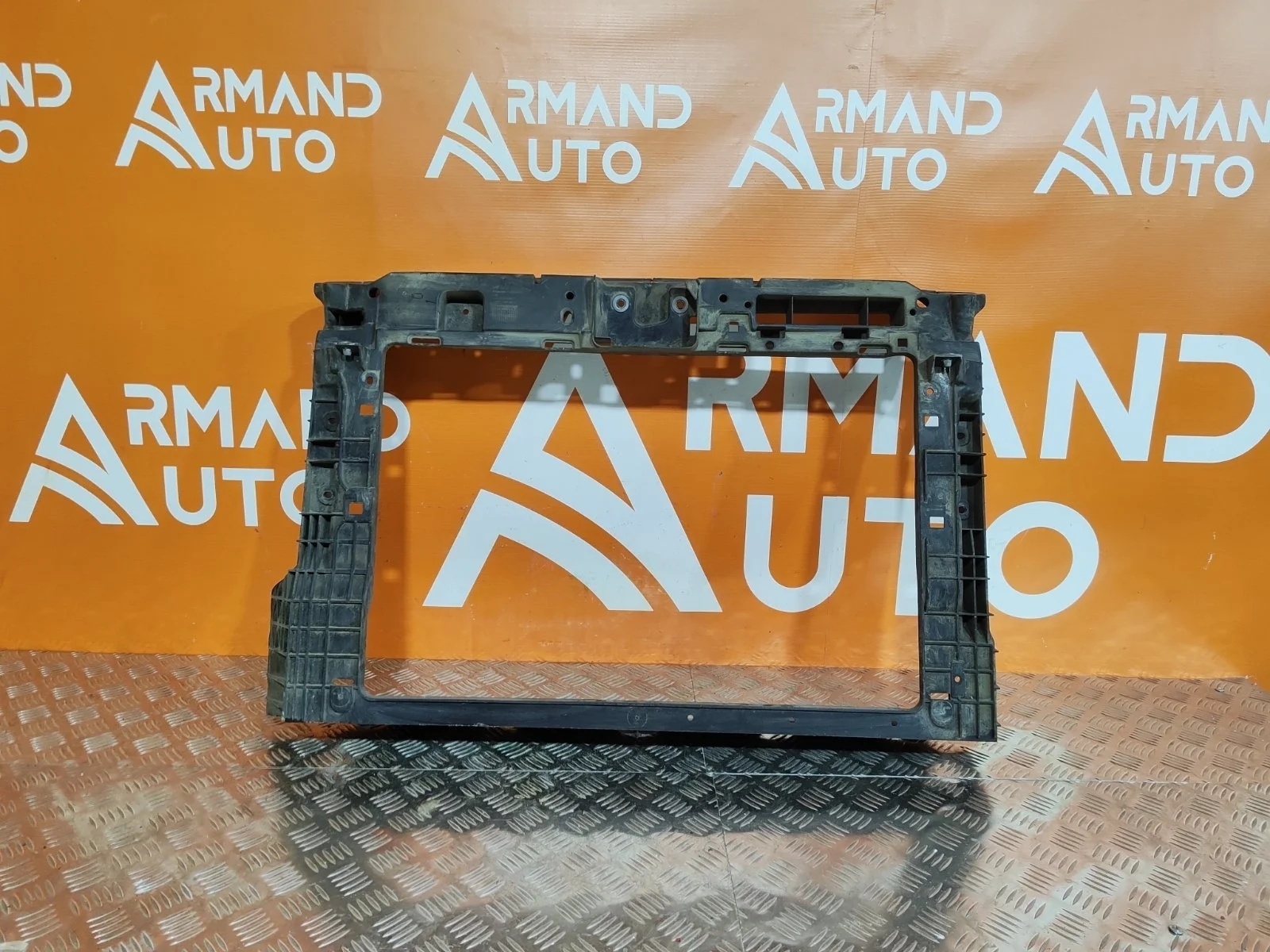 Панель передняя (суппорт радиатора) Skoda Rapid 2020-нв