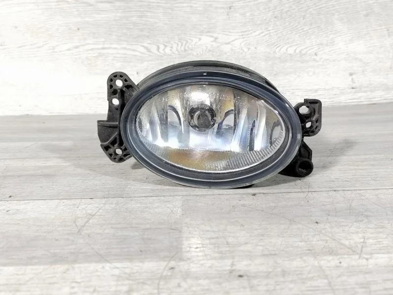 Фара противотуманная Mercedes-Benz ML164 2006