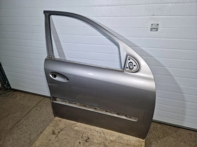 Дверь Mercedes-Benz ML164 2006