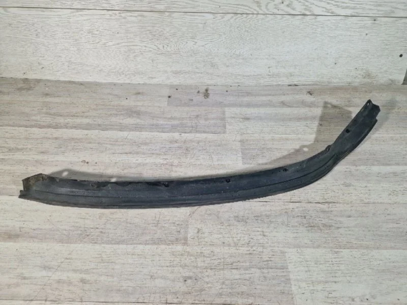 Накладка двери Mercedes-Benz ML164 2006