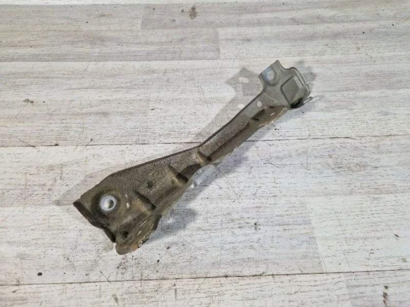 Кронштейн крыла Mercedes-Benz ML164 2006