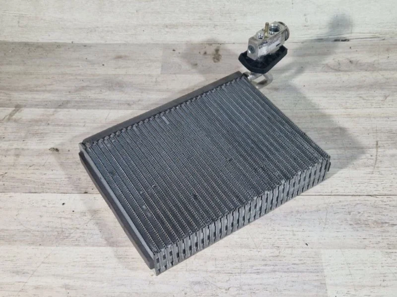 Испаритель кондиционера Mercedes-Benz ML164 2006