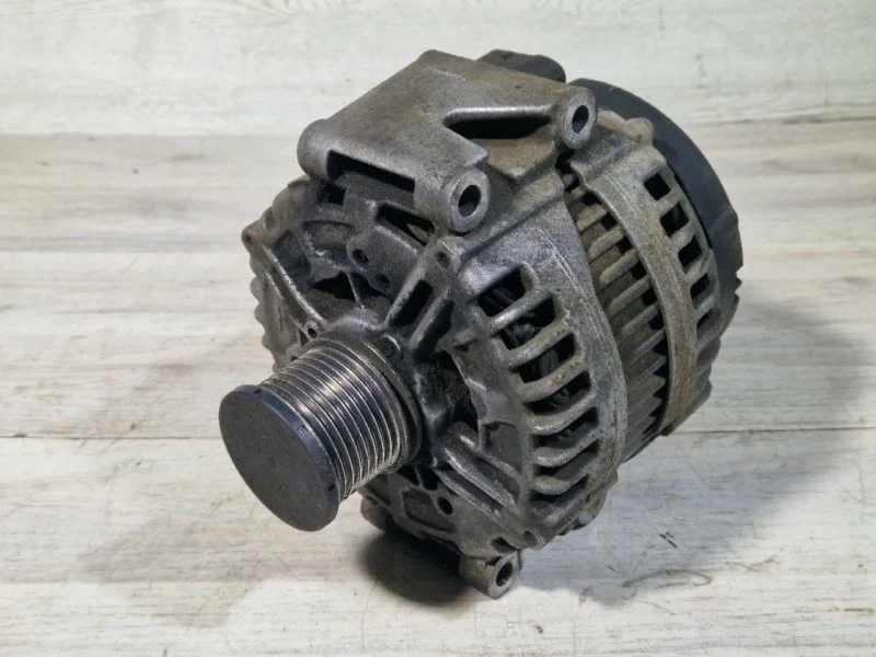 Генератор Mercedes-Benz ML164 2006