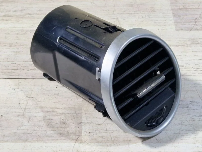 Дефлектор воздуховода Mercedes-Benz ML164 2006