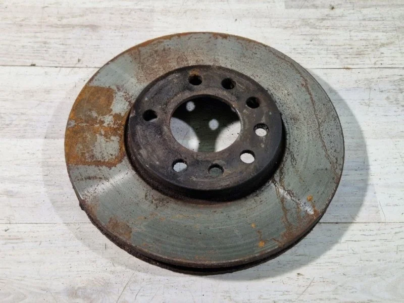 Тормозной диск Opel Zafira 2004