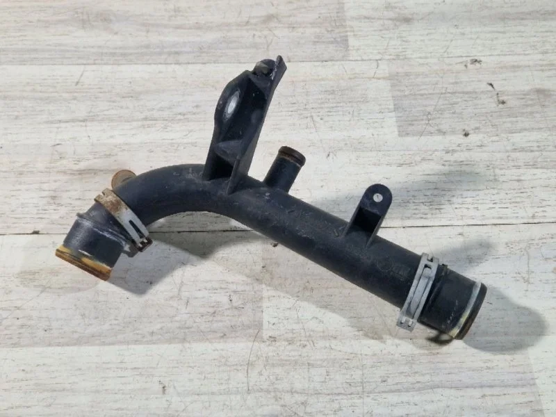 Трубка охлаждающей жидкости Opel Zafira 2004