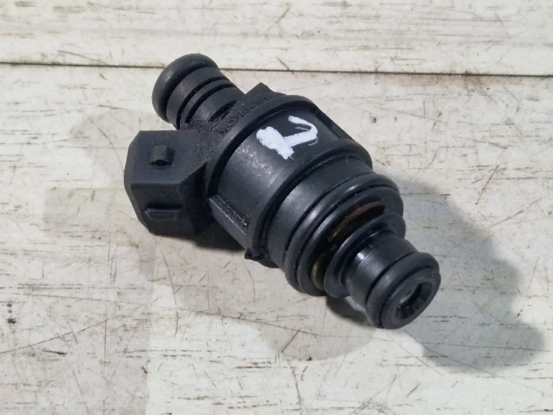 Форсунка Opel Zafira 2004