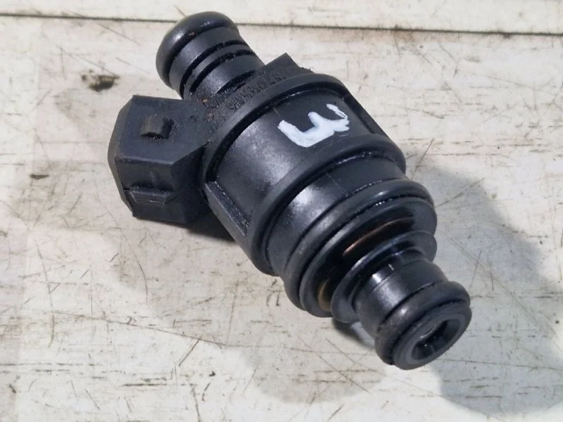 Форсунка Opel Zafira 2004