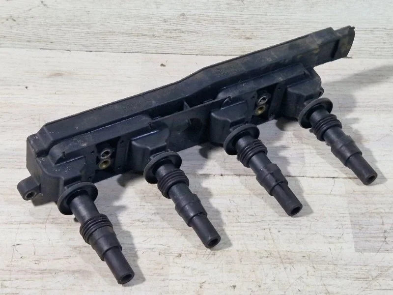 Катушка зажигания Opel Astra G 2000