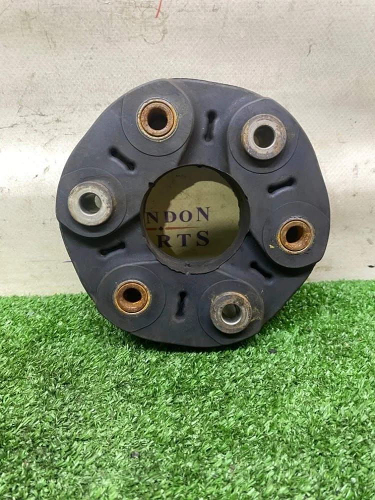 Эластичная муфта BMW E60