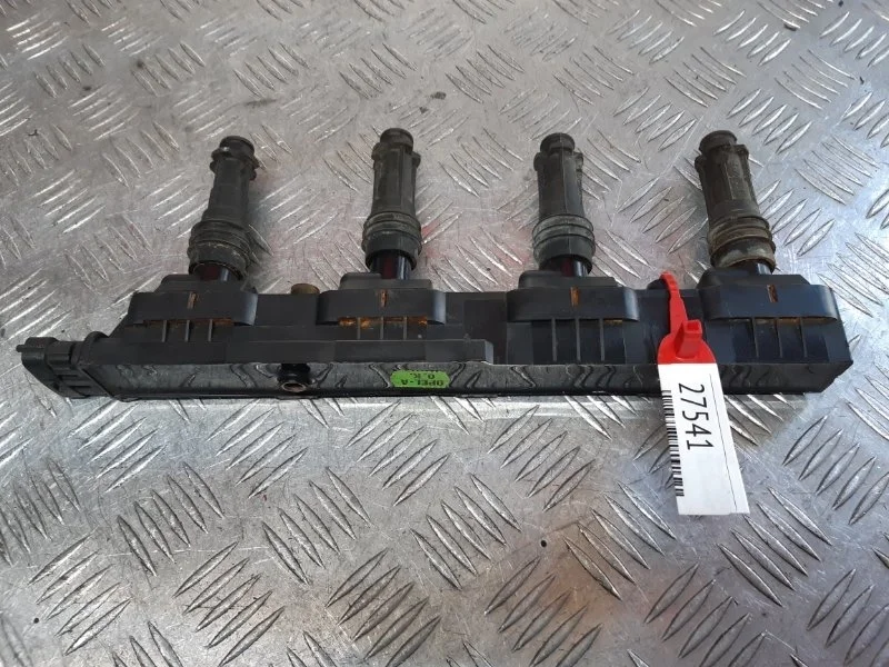 Катушка зажигания Opel Astra H