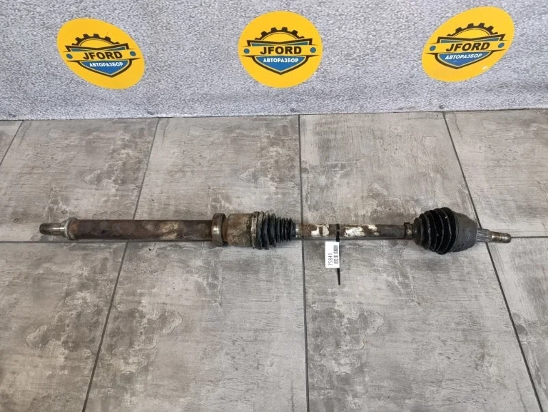 Привод Ford Focus 3 2013 CB8