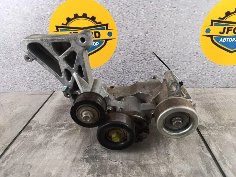 Кронштейн генератора Mitsubishi ASX 2014 GA2W