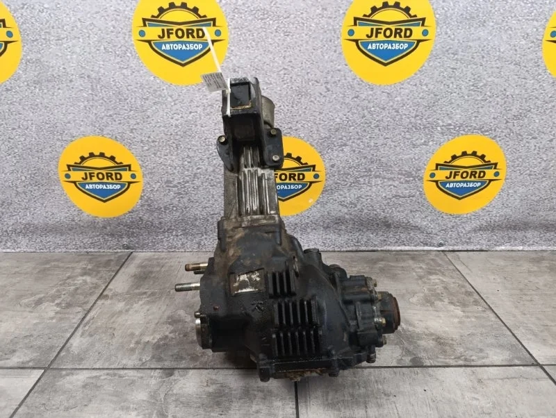 Раздатка Toyota Sienna 2006 MCL25