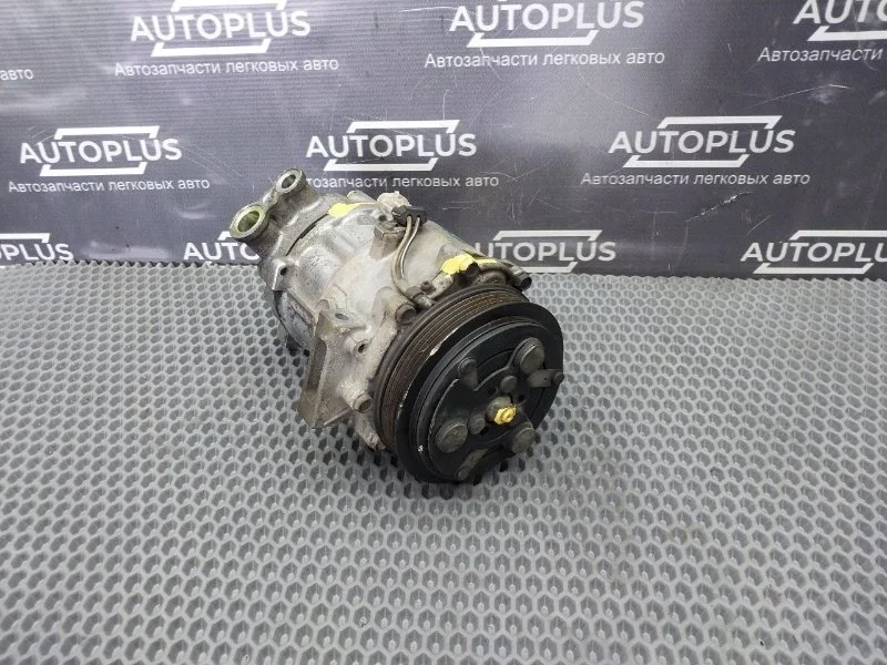 Компрессор кондиционера Opel Astra H 2012 13217307 СЕДАН Z18XER