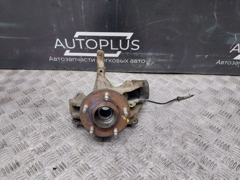 Поворотный кулак со ступицей Ford Focus 2011 1702855 СЕДАН 1.6 PNDA
