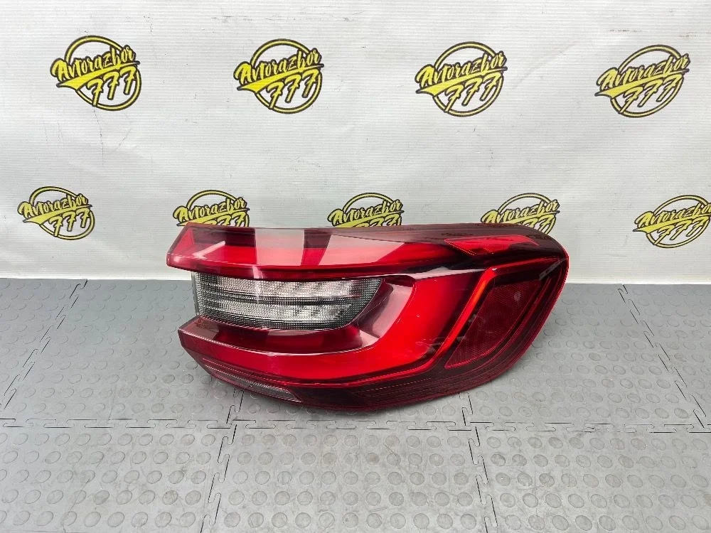 Фонарь задний правый BMW X5 G05 (2018—2023)