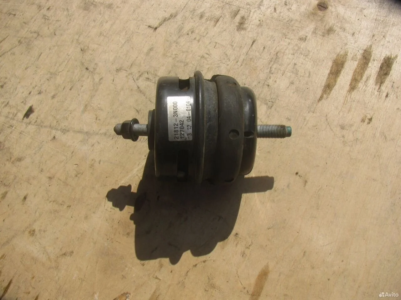 Подушка двигателя левая правая hyundai equus