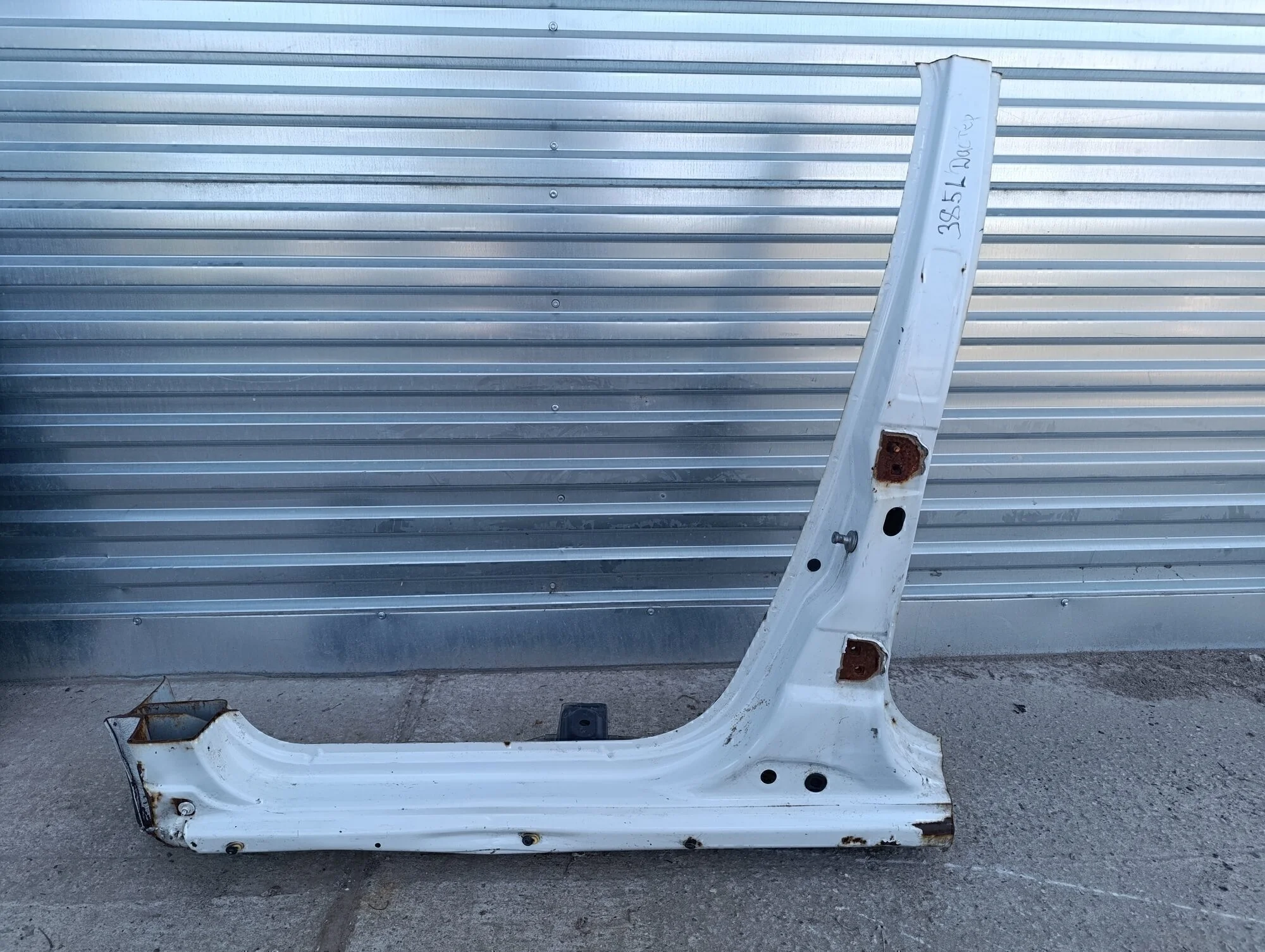 Порог со стойкой левый Duster 2012>