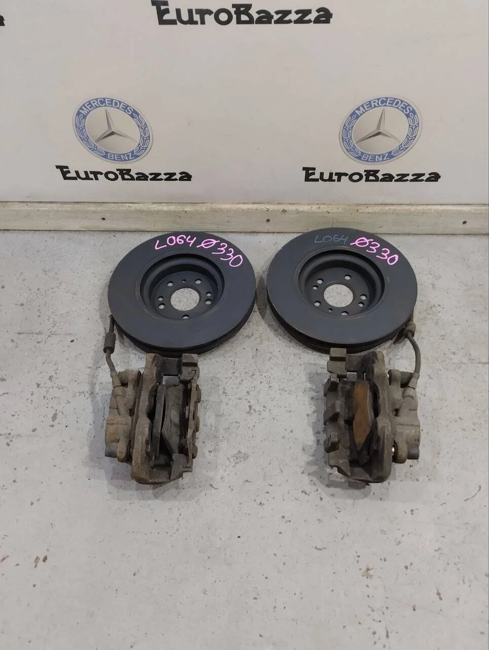 Передняя тормозная система Mercedes W251