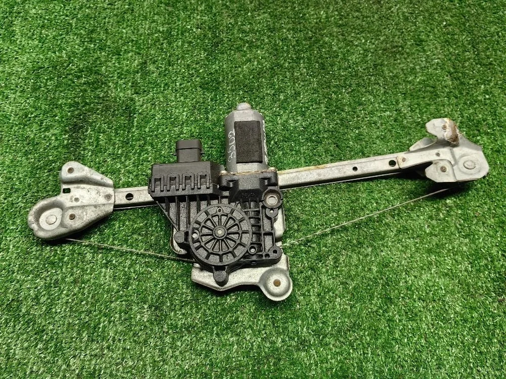 Стеклоподъемник задний левый Opel Astra H